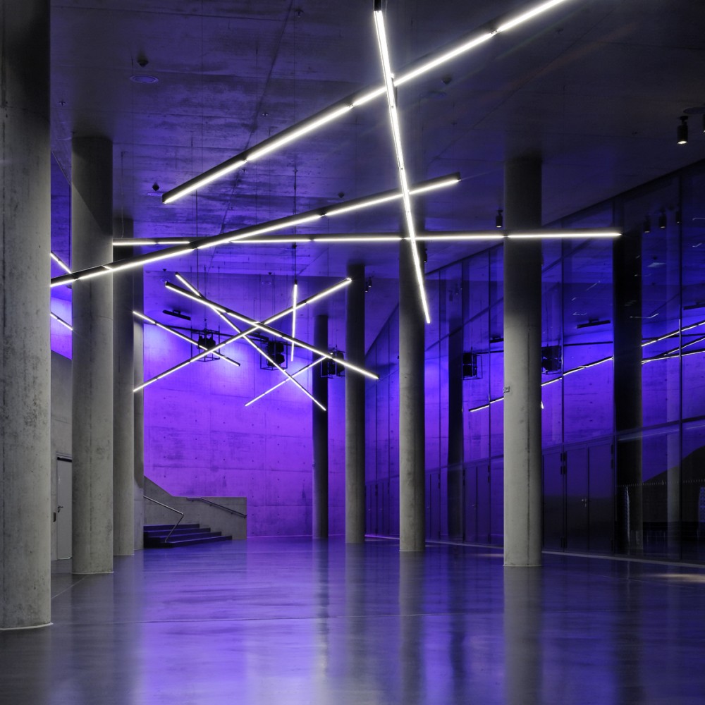 Illumination: Small Olympic Hall / pfarré lighting design