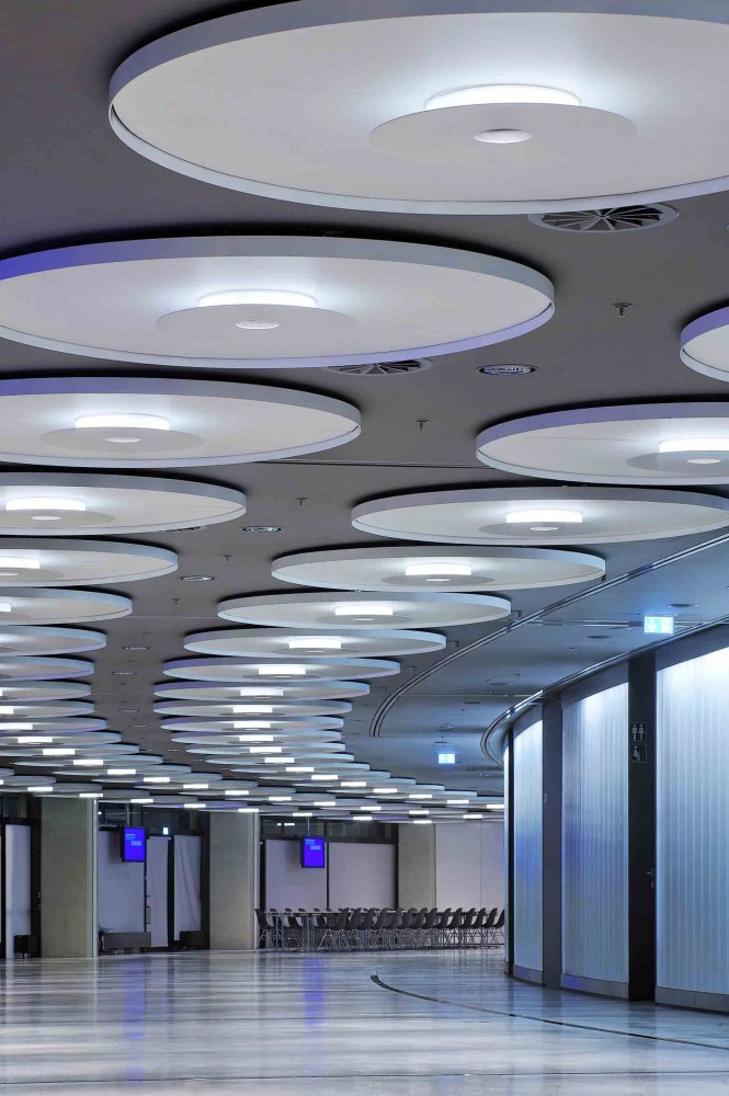 Illumination: Business Area, Olympic Hall / pfarré lighting design