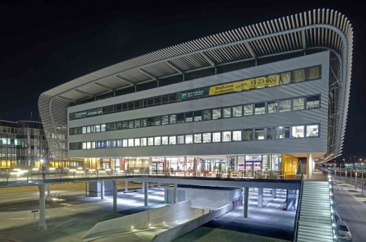 Illumination: Central Bus Terminal (1)