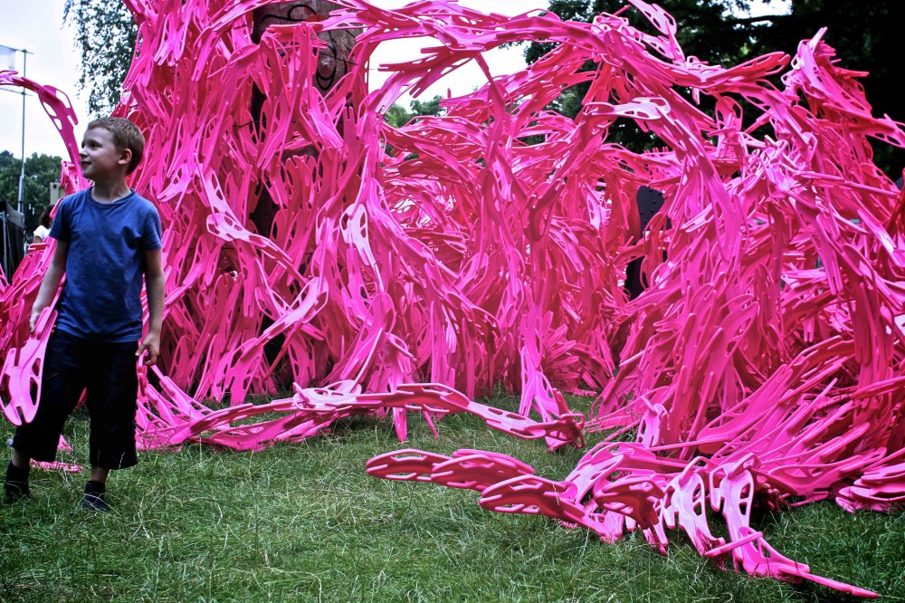 BLOOM – A Crowd Sourced Garden / Alisa Andrasek and Jose Sanchez