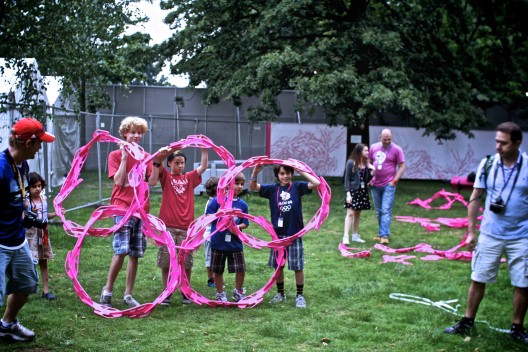 BLOOM - A Crowd Sourced Garden (4)