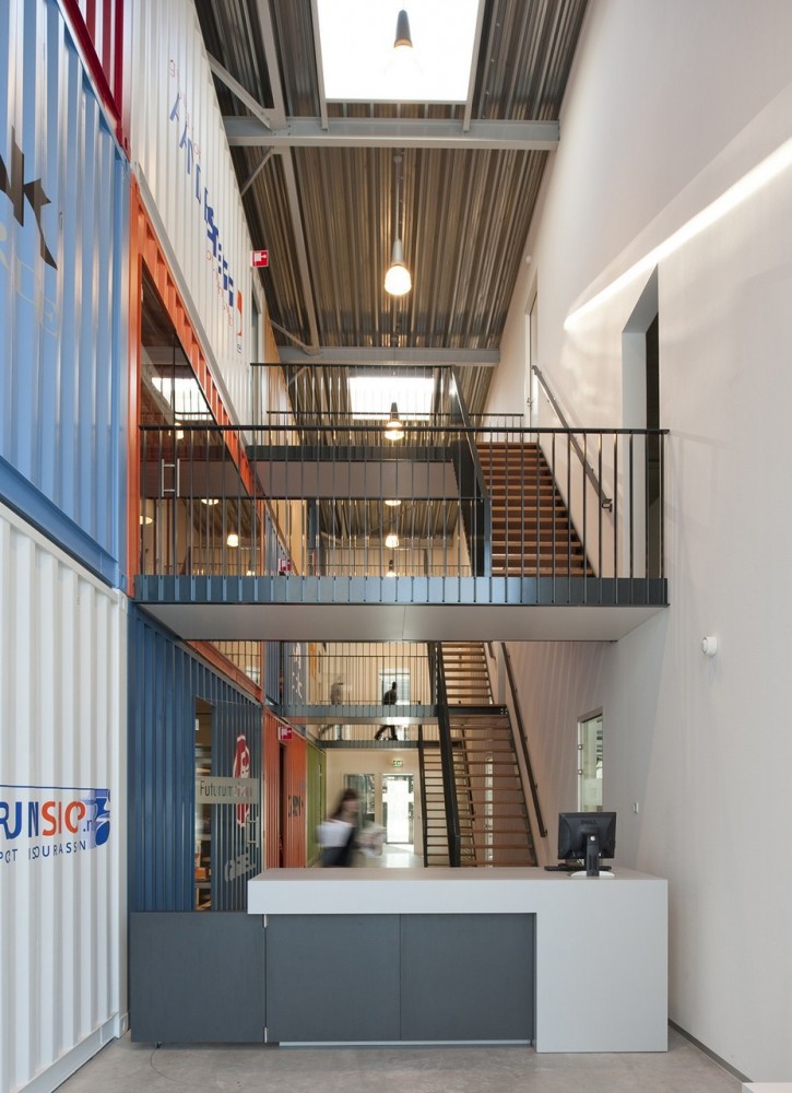 Futurumshop / AReS Architecten