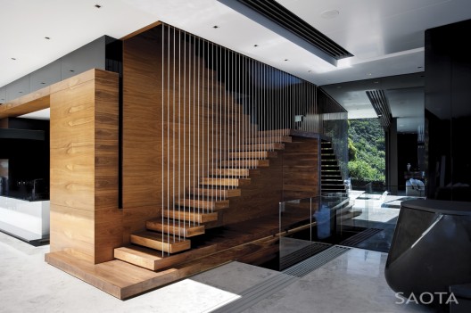 Nettleton 198 / SAOTA