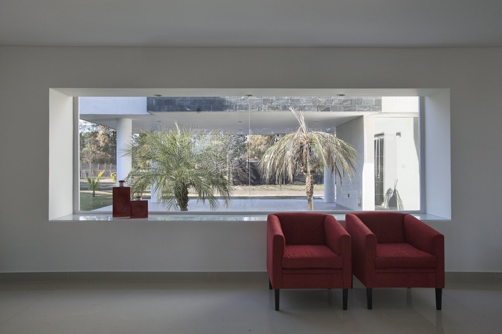 House RA / Pablo Anzilutti