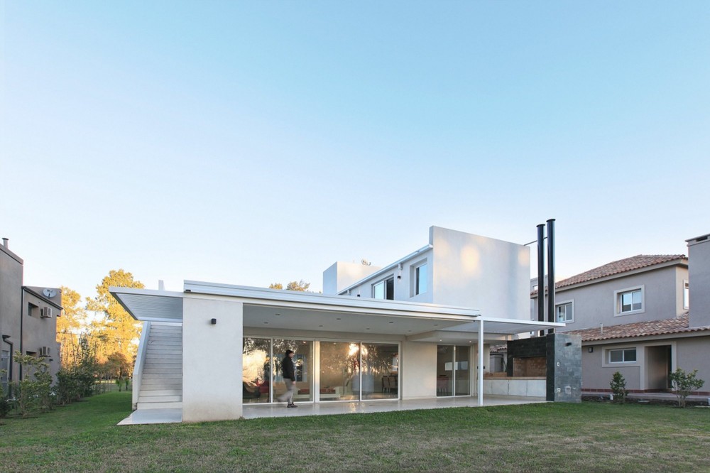 House RA / Pablo Anzilutti