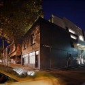 The Hive Apartment / ITN Architects The Hive Apartment / ITN Architects © Patrick Rodriguez