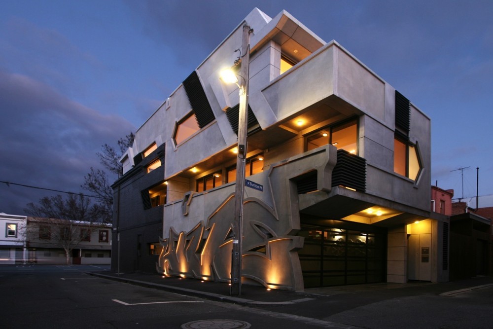 The Hive Apartment / ITN Architects