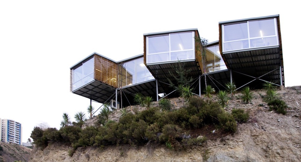 Asma Bahçeleri Houses Office / Metin Kılıç & Dürrin Süer