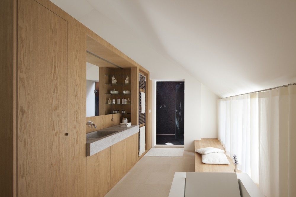 Kirchplatz Office + Residence / Oppenheim Architecture + Design