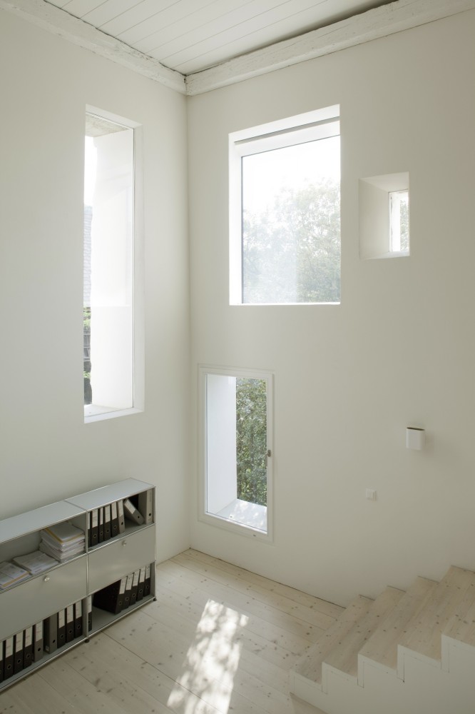 Kirchplatz Office + Residence / Oppenheim Architecture + Design