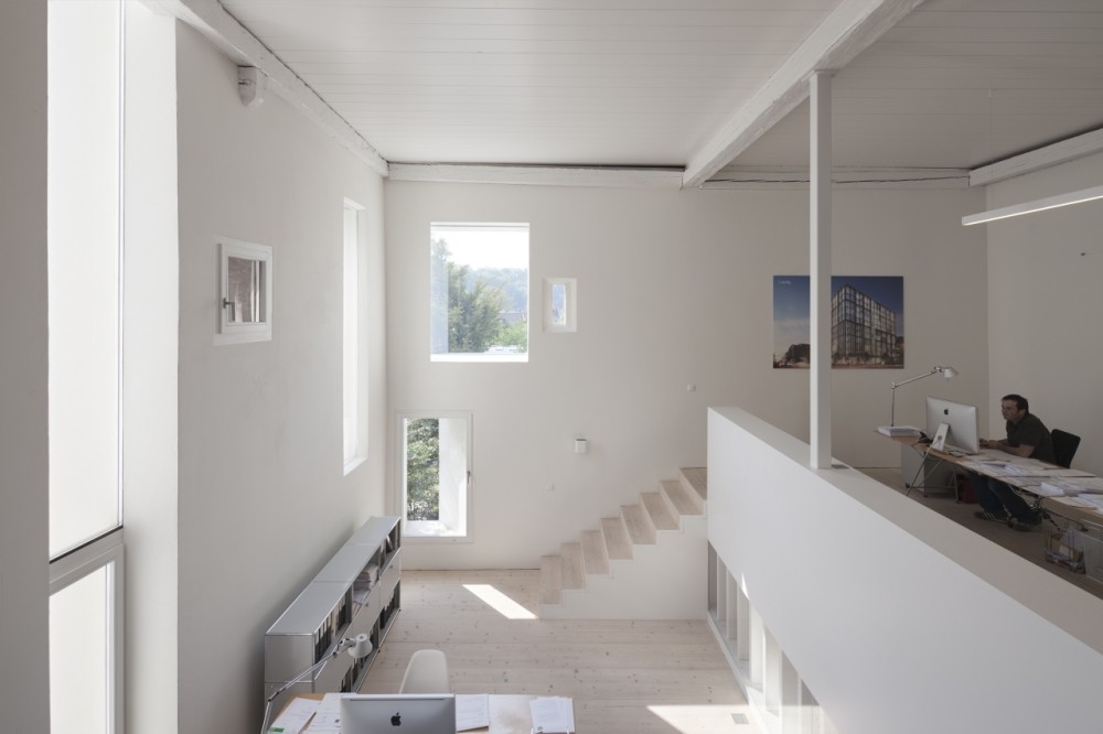 Kirchplatz Office + Residence / Oppenheim Architecture + Design