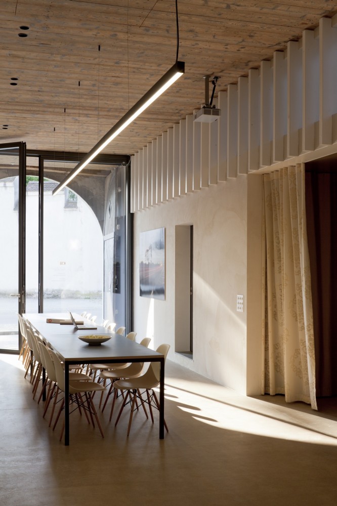 Kirchplatz Office + Residence / Oppenheim Architecture + Design