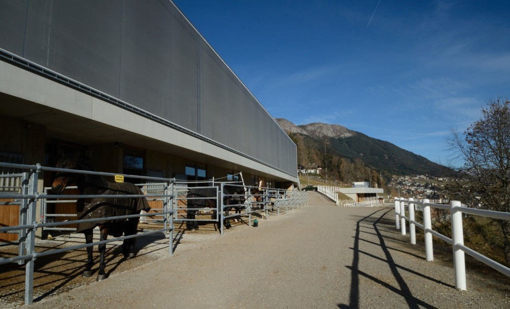 Reitarena Stubai / AO Architekten