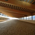 Reitarena Stubai / AO Architekten Reitarena Stubai / AO Architekten © Peter Fiby
