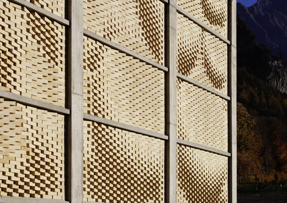 Winery Gantenbein / Gramazio & Kohler + Bearth & Deplazes Architekten