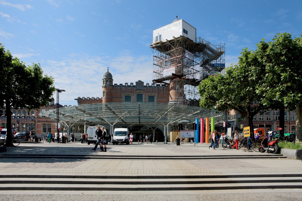 Hotel Gent / Tazu Rous