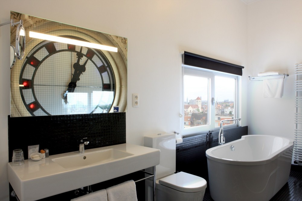 Hotel Gent / Tazu Rous