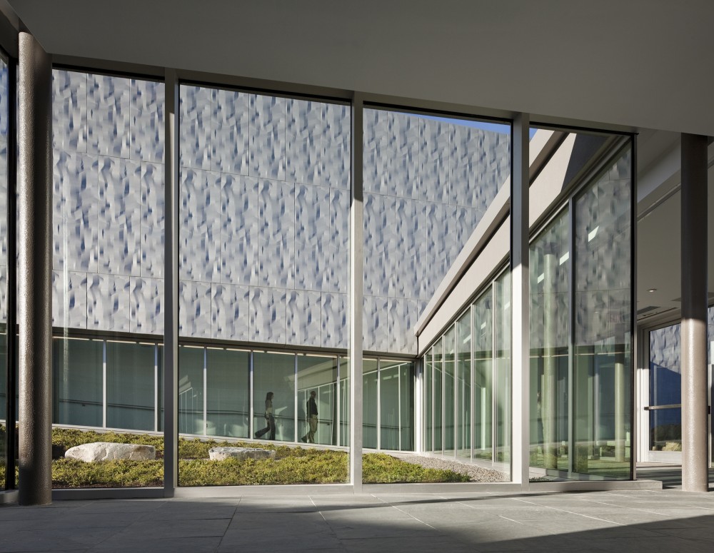 U.S. Commercial Port of Entry & Border Station / Robert Siegel Architects