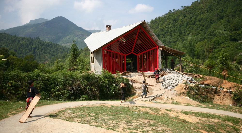 Ta Phin community house / 1+1>2