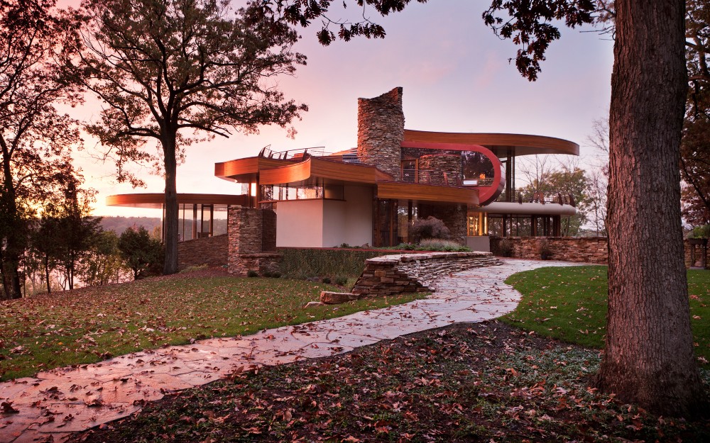 Chenequa Residence / Robert Harvey Oshatz Architect
