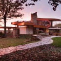 Chenequa Residence / Robert Harvey Oshatz Architect Chenequa Residence / Robert Harvey Oshatz Architect © Cameron Neilson