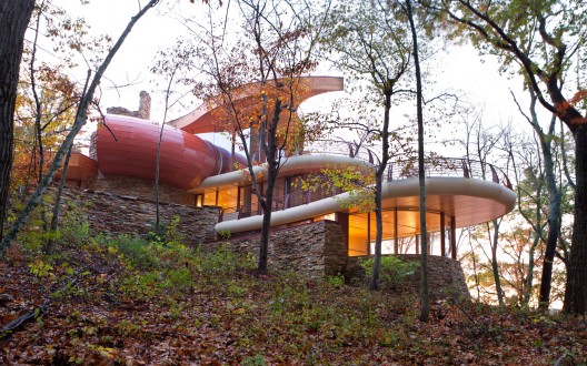 Chenequa Residence / Robert Harvey Oshatz Architect