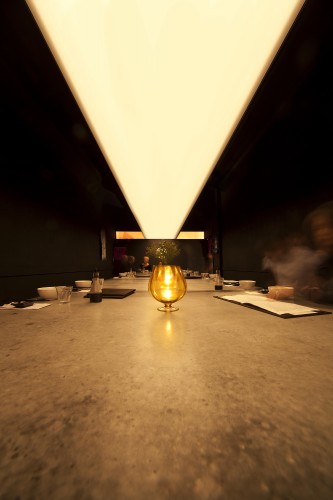 Uchi Lounge 01 / Facet Studio
