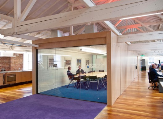 Stephenson&Turner Wellington Design Studio - Fit Out / Stephenson&Turner NZ Ltd