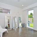 Beachaus II / Inhaus Development