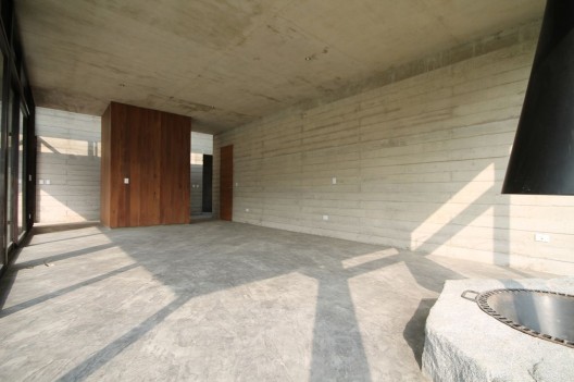 CASA oZs0 / Martin Dulanto