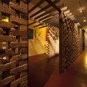 Uchi Lounge 02 / Facet Studio Uchi Lounge 02 / Facet Studio © Andrew Chung