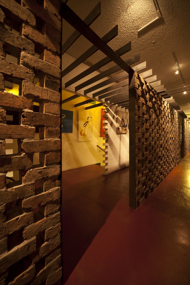 Uchi Lounge 02 / Facet Studio