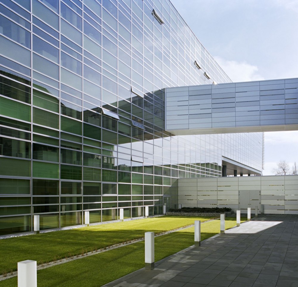 SKC Bratislava / MHM architects