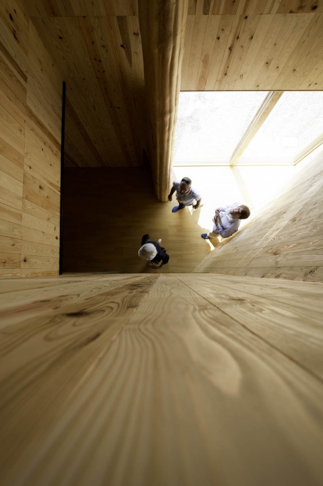 Australia House / Andrew Burns Architect