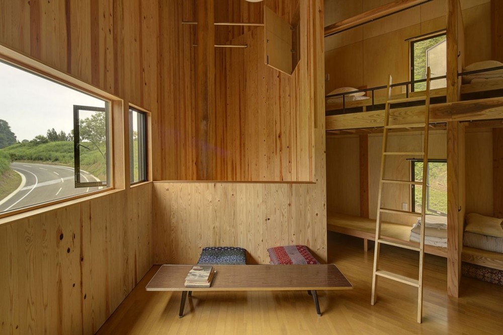 Australia House / Andrew Burns Architect