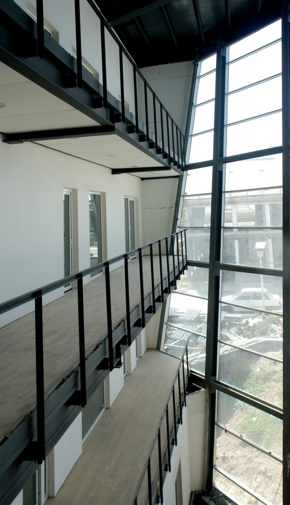 P.S.P Office Building / Olgoo Office