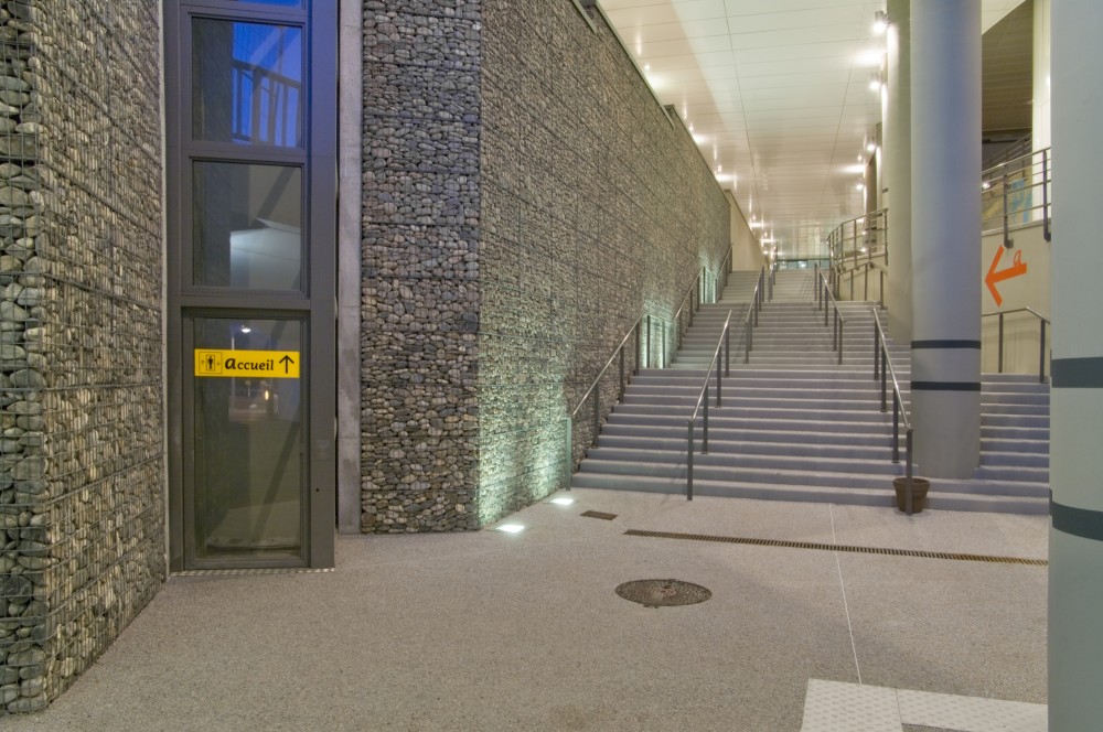 Toulouse Rangueil Hospital / Art&Build Architects
