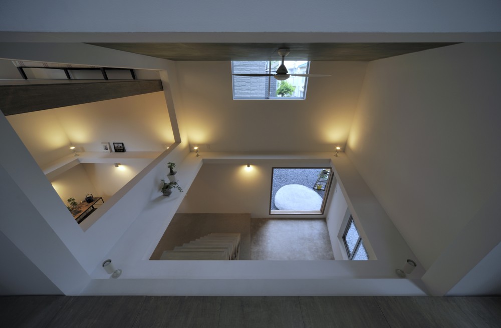 HouseT / Hiroyuki Shinozaki Architects