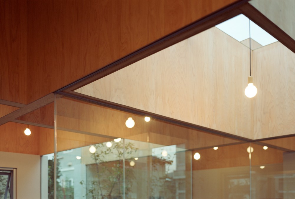 Table Hat / Hiroyuki Shinozaki Architects