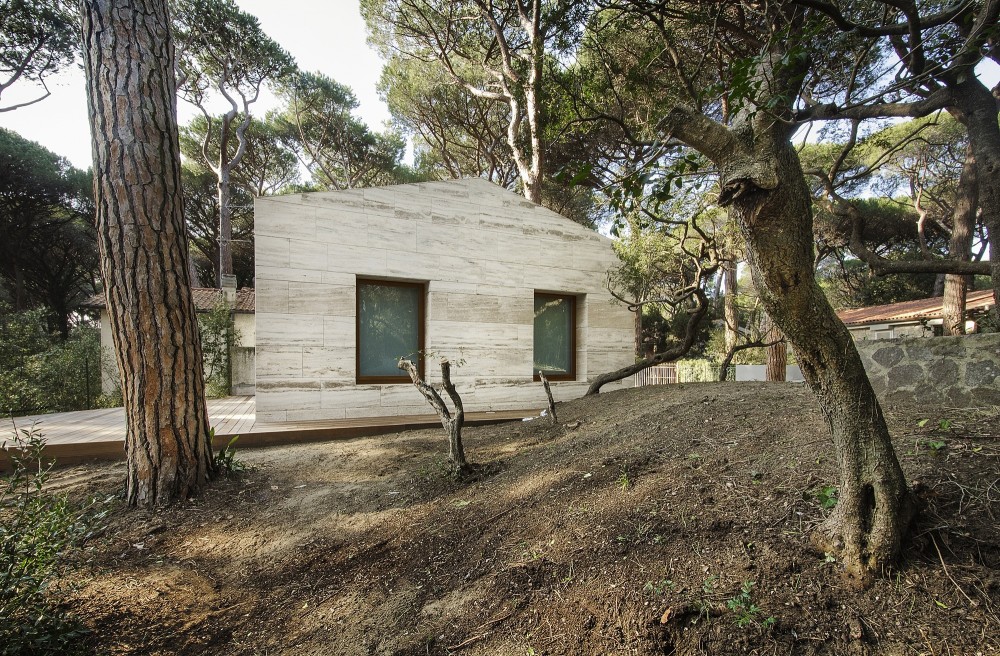 Pinewood of Marina / Massimo Fiorido Associati + sundaymorning