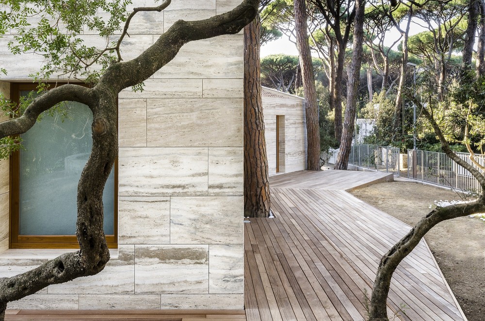 Pinewood of Marina / Massimo Fiorido Associati + sundaymorning