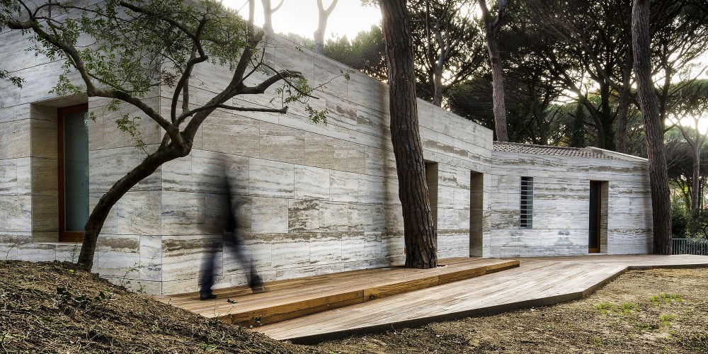 Pinewood of Marina / Massimo Fiorido Associati + sundaymorning