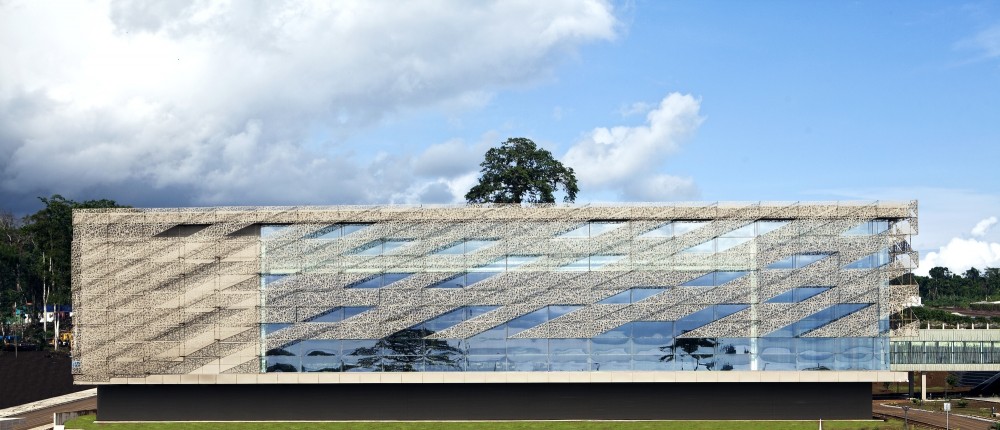 Sipopo Congress Center / Tabanlioglu Architects