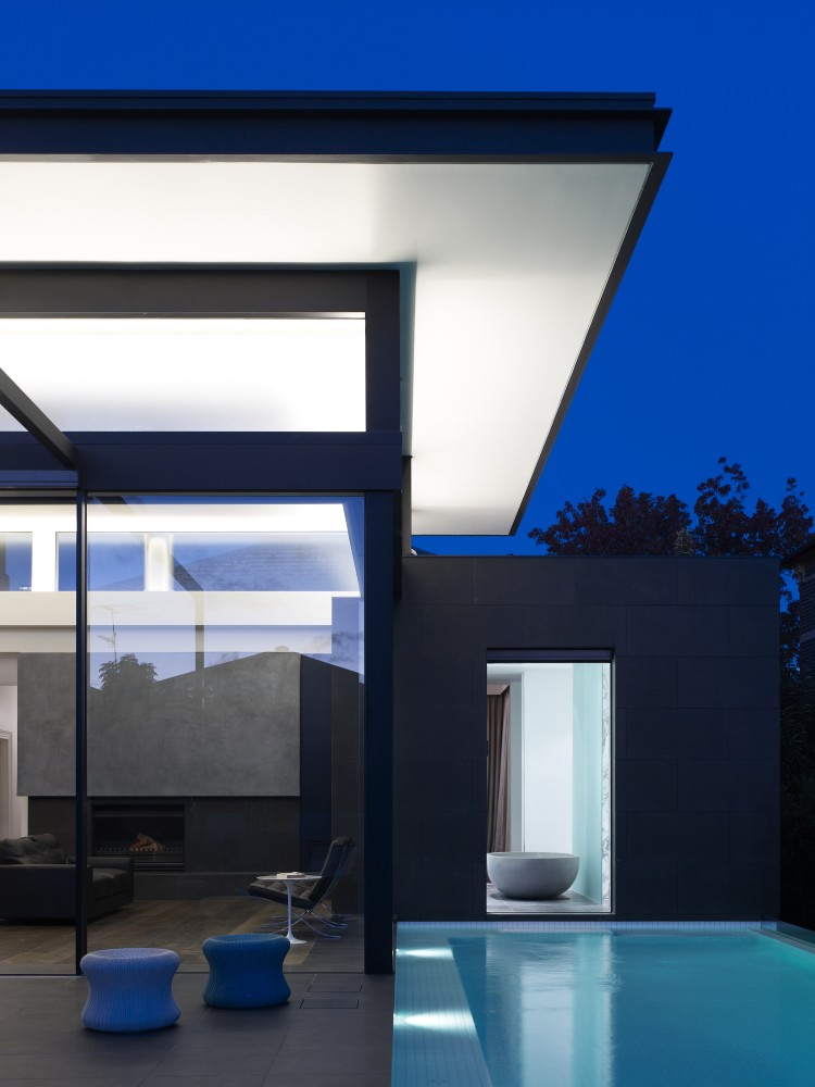 Power Street / Steve Domoney Architecture
