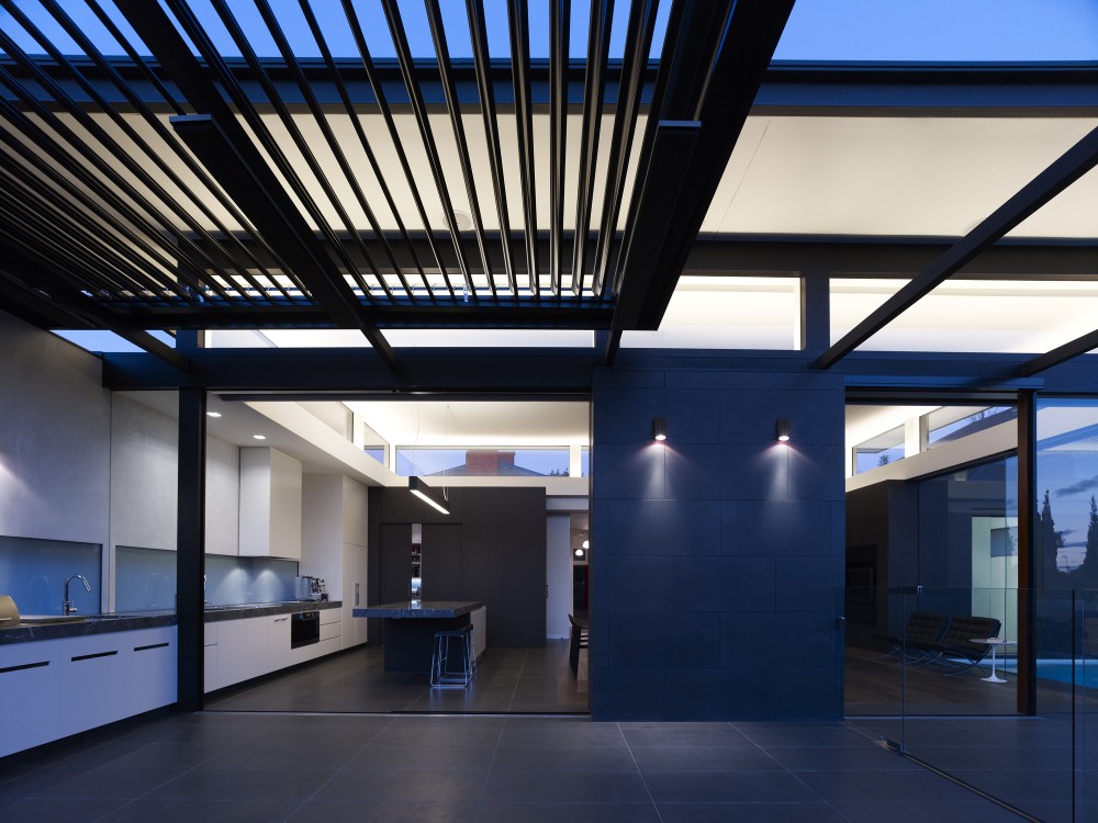 Power Street / Steve Domoney Architecture
