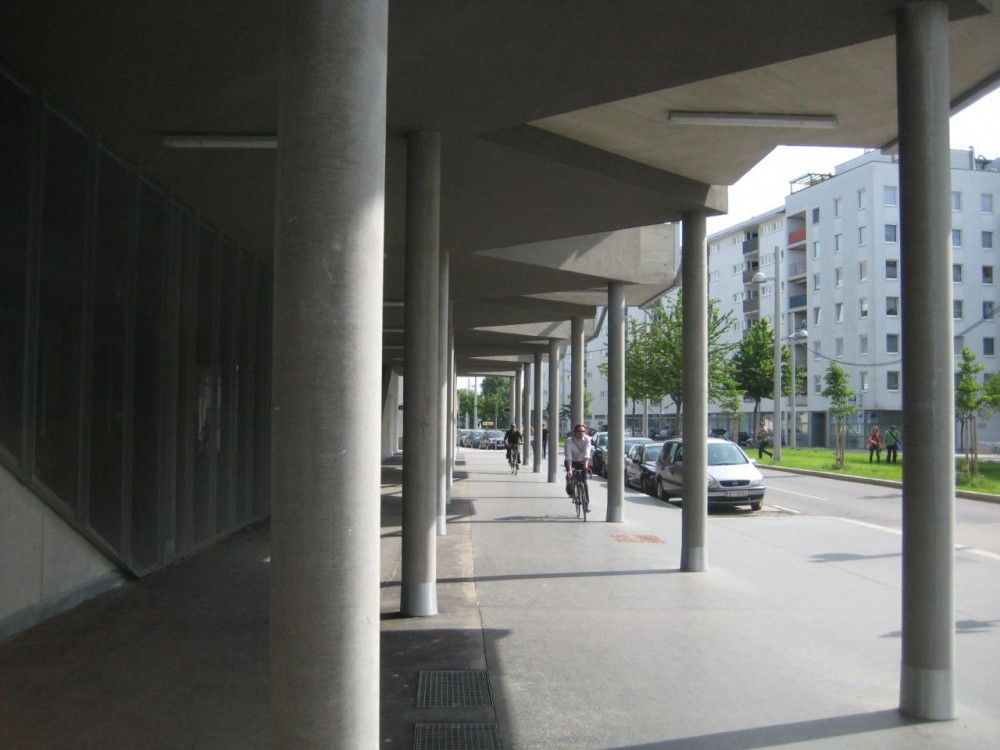 Terrace House Tokiostrasse / ARTEC Architekten