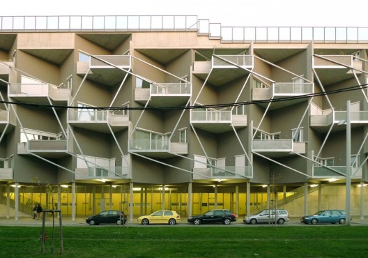 Terrace House Tokiostrasse / ARTEC Architekten