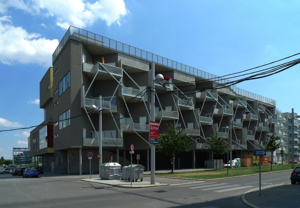 Terrace House Tokiostrasse / ARTEC Architekten