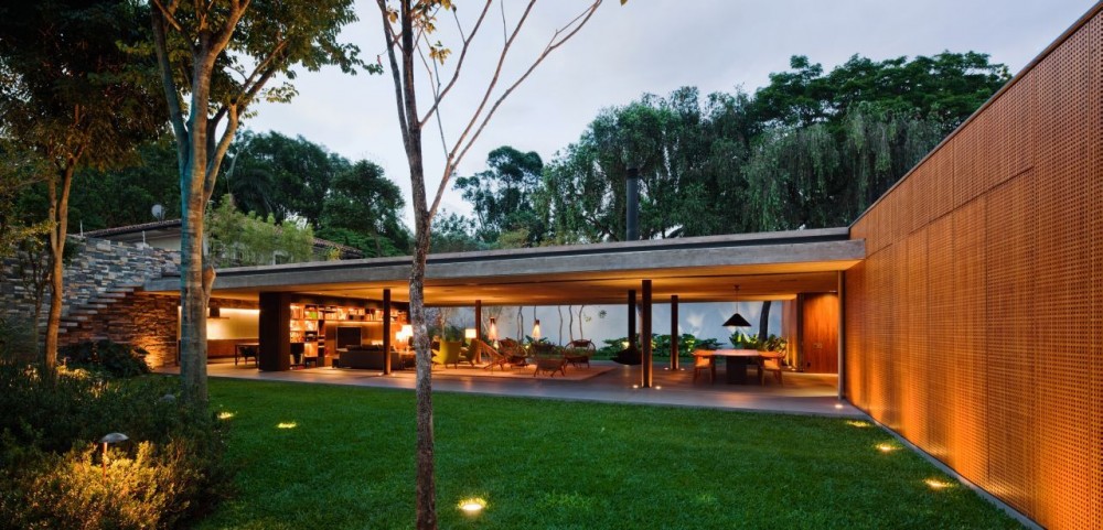 V4 house / Studio mk27 – Marcio Kogan + Renata Furlanetto