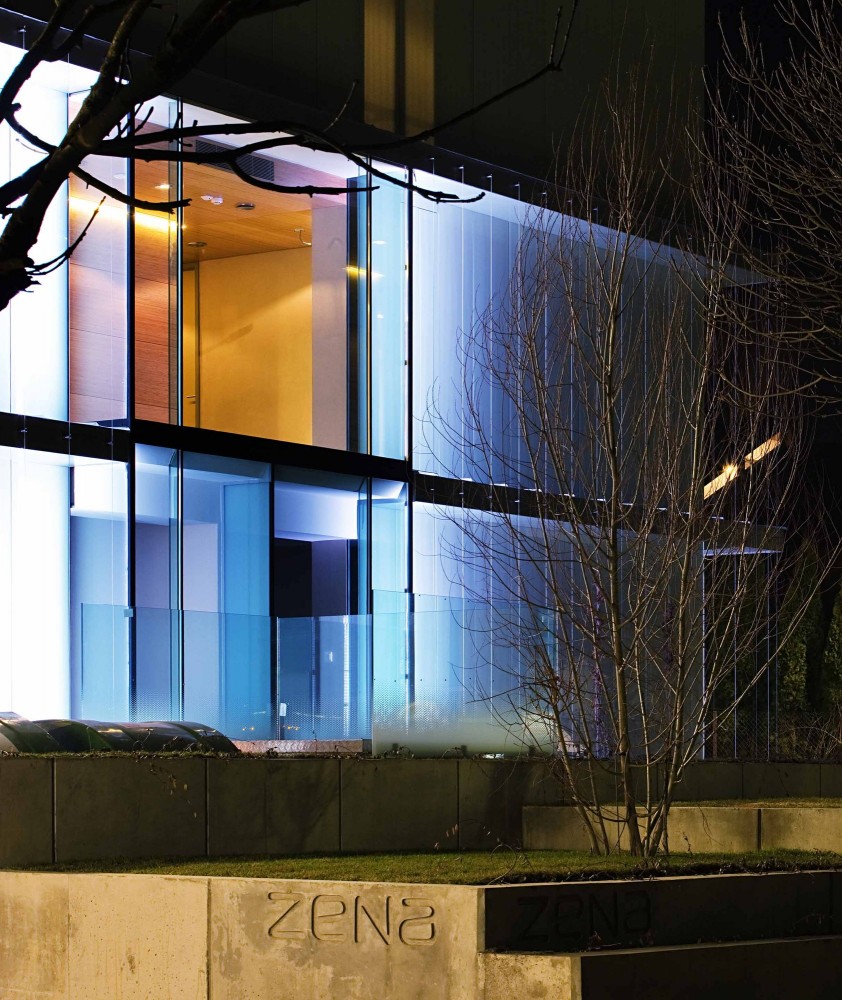 Beauty Center / ZSK Architects